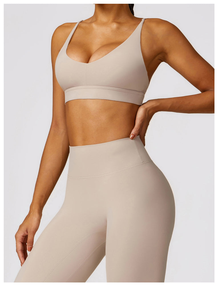 Ultimate Sculpted Scoop Bra Stone